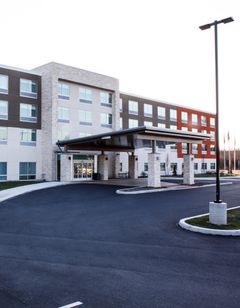 Holiday Inn Express/Suites Gettysburg SE