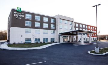 Holiday Inn Express/Suites Gettysburg SE