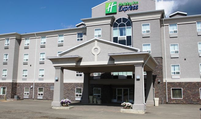 Holiday Inn Express Yorkton East Exterior