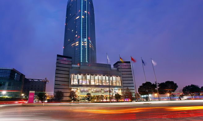 Crowne Plaza Wuxi City Center Exterior