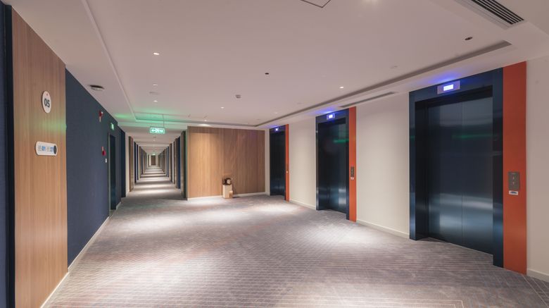 <b>Holiday Inn Express Xiamen Airport Zone Lobby</b>. Images powered by <a href="https://www.leonardoworldwide.com/" title="Leonardo Worldwide" target="_blank">Leonardo</a>.