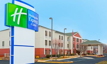 Holiday Inn Express & Suites