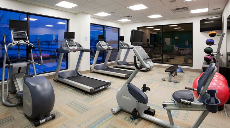 <b>Holiday Inn Express Roseville-St Paul Health Club</b>. Images powered by <a href="https://www.leonardoworldwide.com/" title="Leonardo Worldwide" target="_blank">Leonardo</a>.