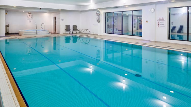 Holiday Inn Taunton Pool