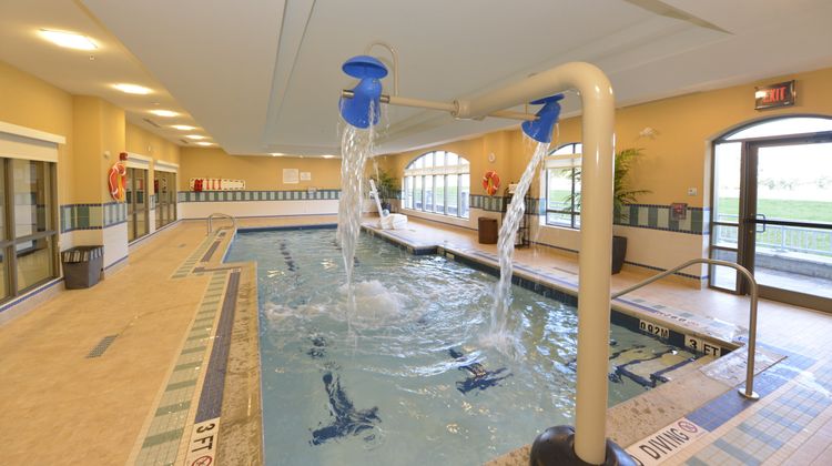 Holiday Inn Express & Stes Waterloo Pool