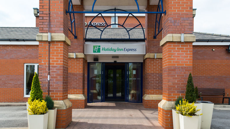 <b>Holiday Inn Express Manchester East Exterior</b>. Images powered by <a href="https://www.leonardoworldwide.com/" title="Leonardo Worldwide" target="_blank">Leonardo</a>.