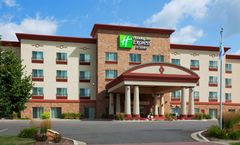 Holiday Inn Express & Suites Wausau