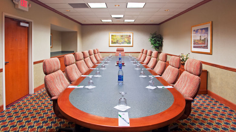 <b>Holiday Inn & Suites Cincinnati-Eastgate Meeting</b>. Images powered by <a href="https://www.leonardoworldwide.com/" title="Leonardo Worldwide" target="_blank">Leonardo</a>.