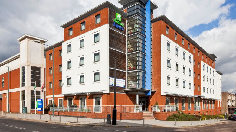 <b>Holiday Inn Express Stevenage Exterior</b>. Images powered by <a href="https://www.leonardoworldwide.com/" title="Leonardo Worldwide" target="_blank">Leonardo</a>.