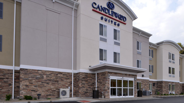 Candlewood Suites Morgantown Univ of WV Exterior