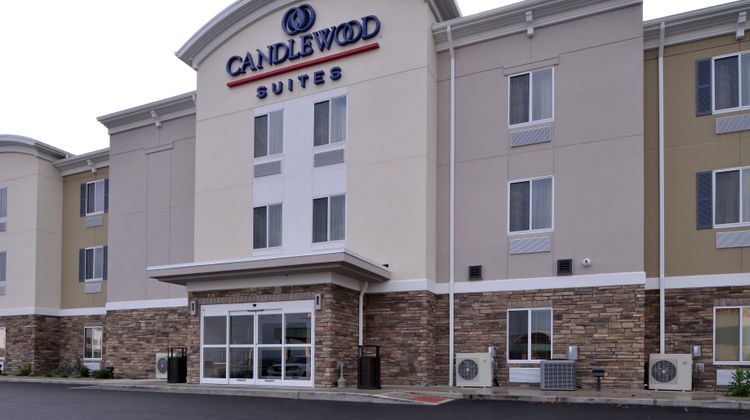 Candlewood Suites Morgantown Univ of WV Exterior