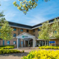 Holiday Inn Express Milton Keynes Hotel