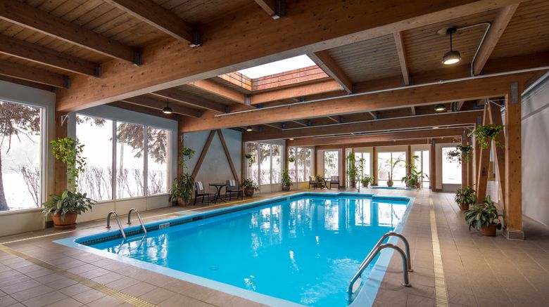 <b>Holiday Inn Montreal Longueuil Pool</b>. Images powered by <a href="https://www.leonardoworldwide.com/" title="Leonardo Worldwide" target="_blank">Leonardo</a>.