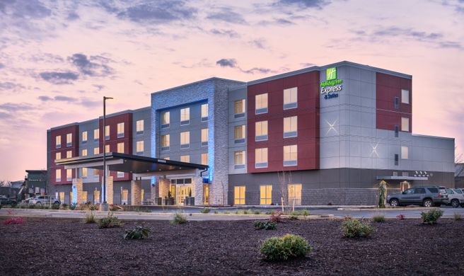 Holiday Inn Express & Suites Keizer Exterior
