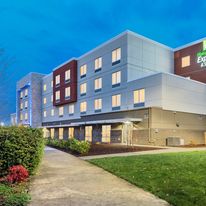 Holiday Inn Express & Suites Keizer