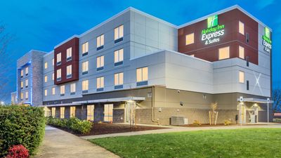 Holiday Inn Express & Suites Keizer