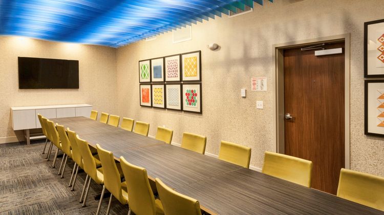 Holiday Inn Express & Suites Dodge City Meeting