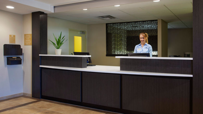 <b>Candlewood Suites Carrollton Lobby</b>. Images powered by <a href="https://www.leonardoworldwide.com/" title="Leonardo Worldwide" target="_blank">Leonardo</a>.