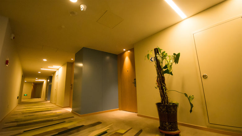<b>Holiday Inn Exp Zhangjiakou Park View Lobby</b>. Images powered by <a href="https://www.leonardoworldwide.com/" title="Leonardo Worldwide" target="_blank">Leonardo</a>.