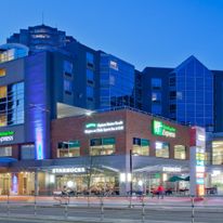 Holiday Inn Express Vancouver Metrotown