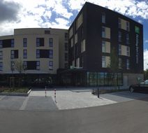 Holiday Inn Express Karlsruhe-City Park Exterior