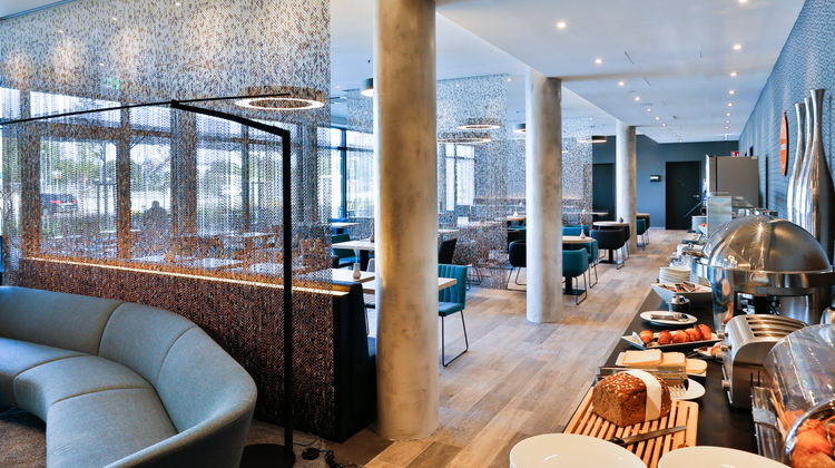 Holiday Inn Express Karlsruhe-City Park Restaurant