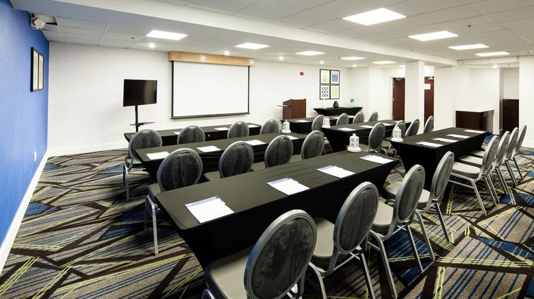<b>Holiday Inn Express Meeting</b>. Images powered by <a href="https://www.leonardoworldwide.com/" title="Leonardo Worldwide" target="_blank">Leonardo</a>.