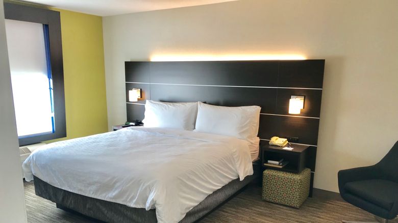 <b>Holiday Inn Express Hotel & Suites Suite</b>. Images powered by <a href="https://www.leonardoworldwide.com/" title="Leonardo Worldwide" target="_blank">Leonardo</a>.