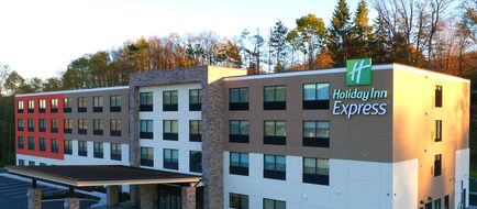 Holiday Inn Express Oneonta Exterior