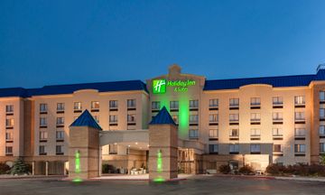 Holiday Inn & Suites Council Bluffs-I-29