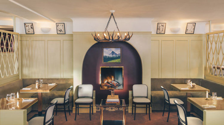 Experimental Chalet Boutique Hotel Lobby