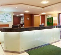 Holiday Inn Northampton Lobby