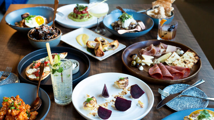 Hotel Indigo-Celebration Pointe Restaurant