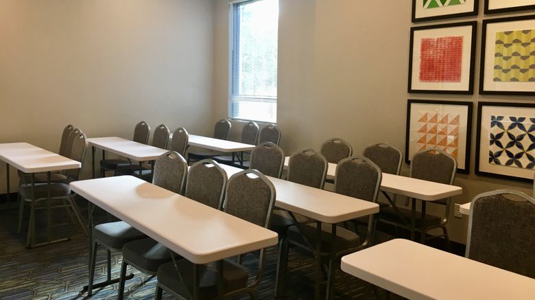 <b>Holiday Inn Express Grand Island Meeting</b>. Images powered by <a href="https://www.leonardoworldwide.com/" title="Leonardo Worldwide" target="_blank">Leonardo</a>.