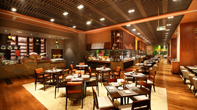 <b>HUALUXE Wuxi Taihu Hotel Restaurant</b>. Images powered by <a href="https://www.leonardoworldwide.com/" title="Leonardo Worldwide" target="_blank">Leonardo</a>.