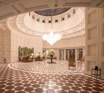 The Oberoi Amarvilas Exterior