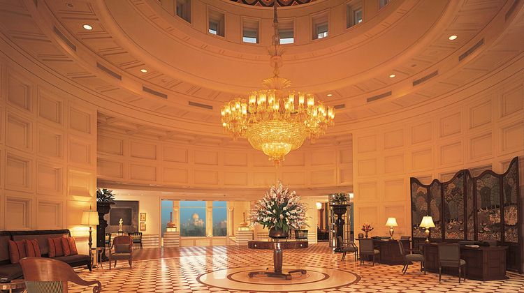 The Oberoi Amarvilas Lobby
