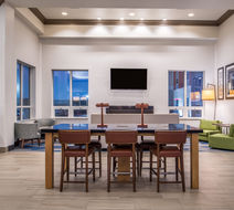 Holiday Inn Express Lobby