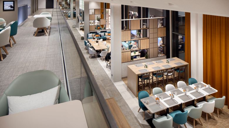 <b>Holiday Inn HafenCity Lobby</b>. Images powered by <a href="https://www.leonardoworldwide.com/" title="Leonardo Worldwide" target="_blank">Leonardo</a>.