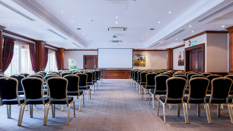 <b>Holiday Inn Guildford Meeting</b>. Images powered by <a href="https://leonardo.com/" title="Leonardo Worldwide" target="_blank">Leonardo</a>.