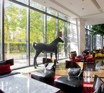Holiday Inn Shanghai West Lobby