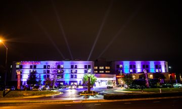Crowne Plaza Dulles Airport