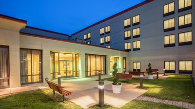 Crowne Plaza Dulles Airport
