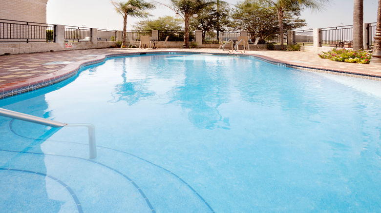 <b>Holiday Inn Express Pool</b>. Images powered by <a href="https://www.leonardoworldwide.com/" title="Leonardo Worldwide" target="_blank">Leonardo</a>.
