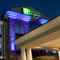 Holiday Inn Express & Suites