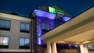 Holiday Inn Express & Suites