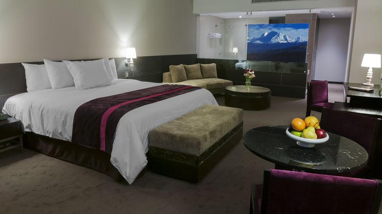 <b>Arawi Lima Miraflores Suite</b>. Images powered by <a href="https://www.leonardoworldwide.com/" title="Leonardo Worldwide" target="_blank">Leonardo</a>.
