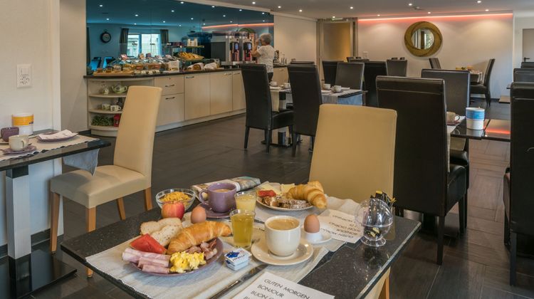 Touring au Lac Hotel Restaurant