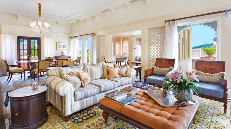 <b>Oberoi Udaivilas Lobby</b>. Images powered by <a href="https://www.leonardoworldwide.com/" title="Leonardo Worldwide" target="_blank">Leonardo</a>.