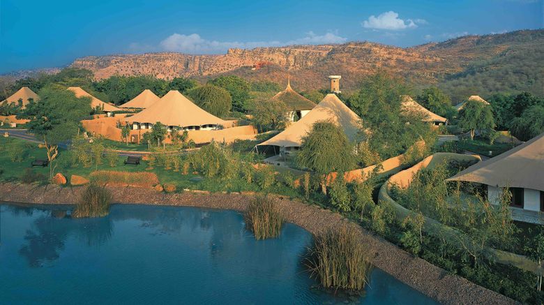 <b>The Oberoi Vanyavilas Exterior</b>. Images powered by <a href="https://www.leonardoworldwide.com/" title="Leonardo Worldwide" target="_blank">Leonardo</a>.
